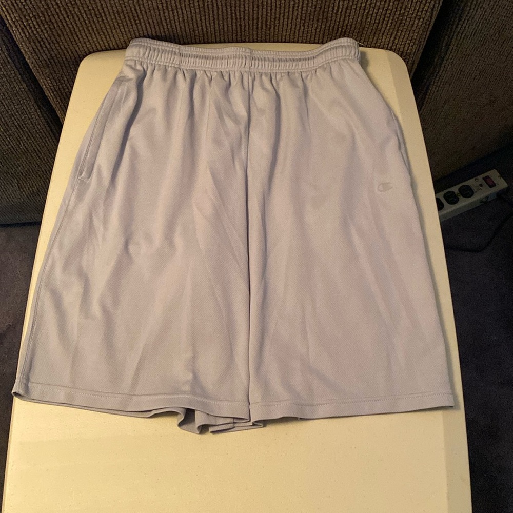 Champion basketball shorts. Color: Gray. Size: S